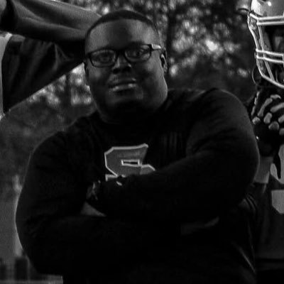 CoachRich47's profile picture. #PikeLife #SMTTT Southern Miss Grad. Belhaven Grad. D-Line Coach, Head Powerlifting Coach at Southaven High School #HeatSeekaz 🔥🔥🔥