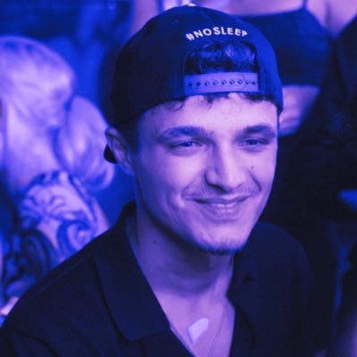 radionorris's profile picture. books & lnfour