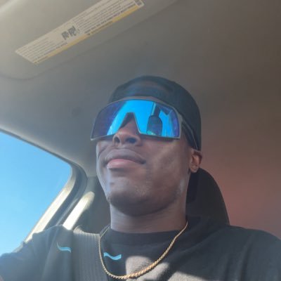 M_Higgy8's profile picture. Go Bolts ⚡️