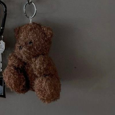 Hansisdark's profile picture. love me like deserve rose🌹