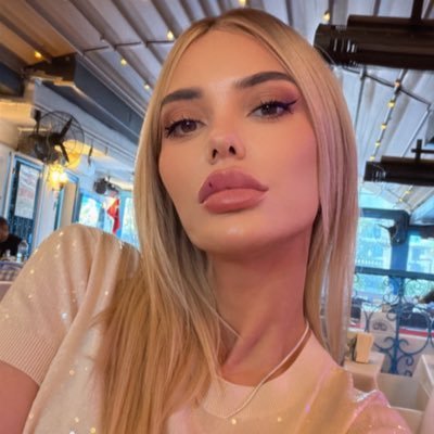 neslimz355's profile picture. 🇹🇷