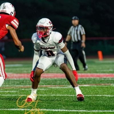 NicolasNembhard's profile picture. | DB | 5’10ft | 165lbs | BinghamtonHS | C’O2026 | 3.4GPA | RECRUITMENT IS STILL 100% OPEN |