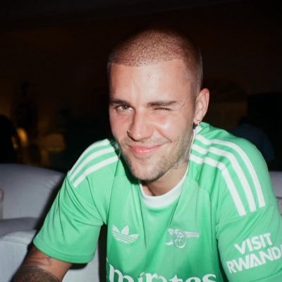 jbieberstream's profile picture. @skylrk