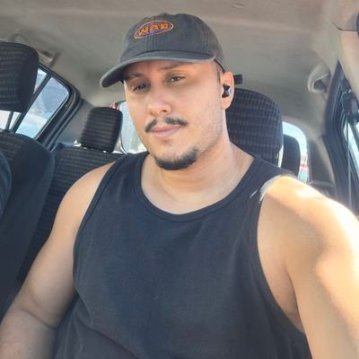 adrecalm's profile picture. Só por diversão.
+05514