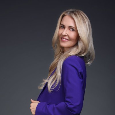 hep_magdalena's profile picture. A truly happy life requires continuous effort and growth, overcoming all difficulties, and pursuing ideals and goals to achieve deeper happiness.✨✨