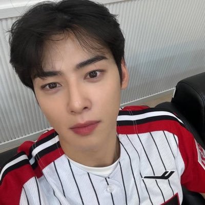 chtwilightz's profile picture. from a cradle to a grave. †