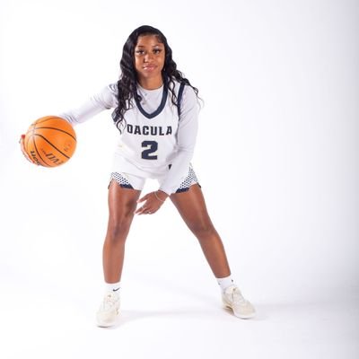 LondonBY2026's profile picture. Dacula 2026 🎓#2 Varsity PG 🏀GPA 3.9 🎼Violinist NCAA#2105179459 https://t.co/1haxNJezQt