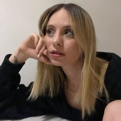 greycanoq's profile picture. 