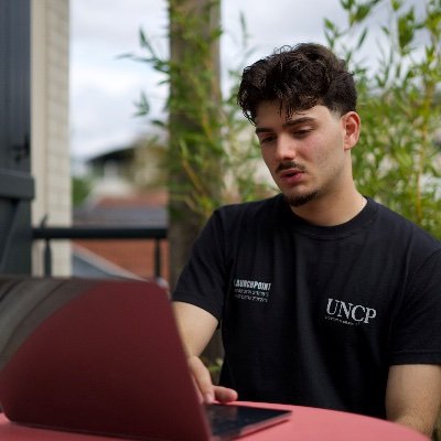 paul27ecom's profile picture. 