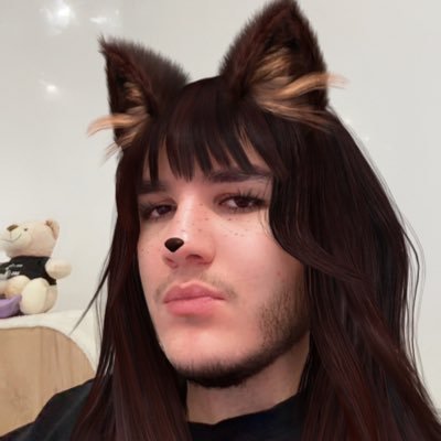 AkaruuxD's profile picture. La qualité et la gratuité 🤙