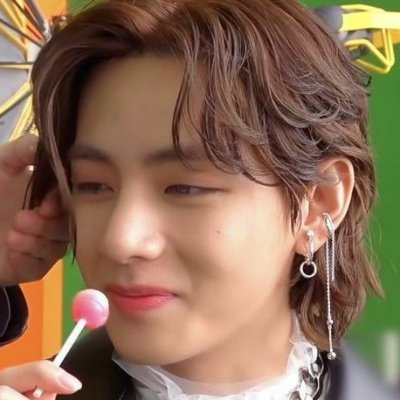 httpsagusstd's profile picture. bangtan y 5sos mis compas