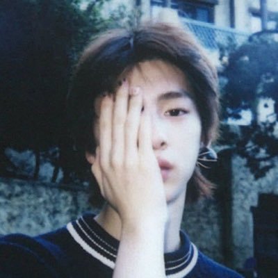 loutcomics's profile picture. feat. cortis & one direction 💿🫧📼