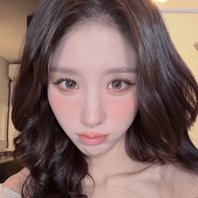 wooyonatic's profile picture. biggest jebeloona & nicholas lover