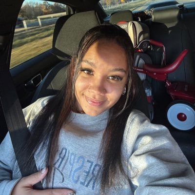 LakyliaH's profile picture. 