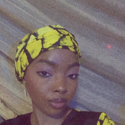 Ibidola_'s profile picture. Aspiring rich woman.