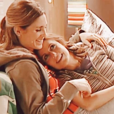 selsapphic's profile picture. 