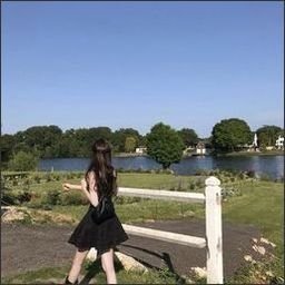 Rhupe063271's profile picture. 