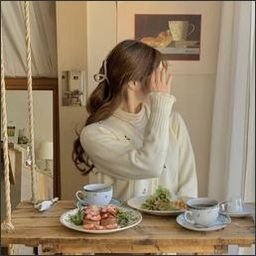 Swaltif053's profile picture. 