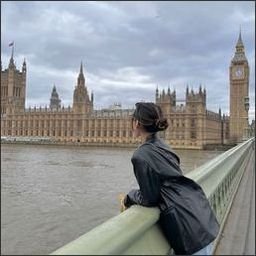 eehawigtee9770's profile picture. 