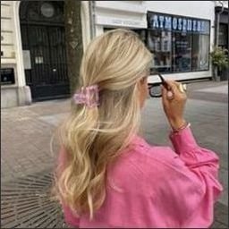 Prawroud078255's profile picture. 