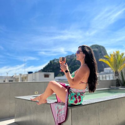 Eliana1048's profile picture. 