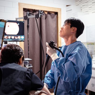 sbestmc's profile picture. 진료실에서 못다한 내용을 전달하기 위해 시작한 채널입니다.

-유튜브
https://t.co/L6xIAc0eWV

-블로그
https://t.co/qS6ujmWW4b

-병원위치
https://t.co/L7ttfBQbvz