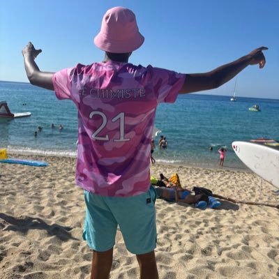 yohawawchill's profile picture. 2m de ⭐❤️💚 ⁶₆⁷ ⁶₆⁹ #LondonIsBlue #ElkanOut