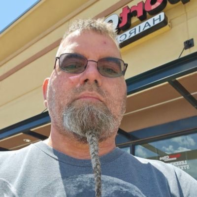 stephanie_2231's profile picture. 