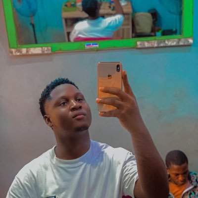 soloberry18's profile picture. Passionate about transforming complex problems into cutting-edge solutions. Let's build the future, one line of code at a time.