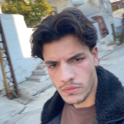 Curious_kurd's profile picture. Intrested in TRUTH and REALITY