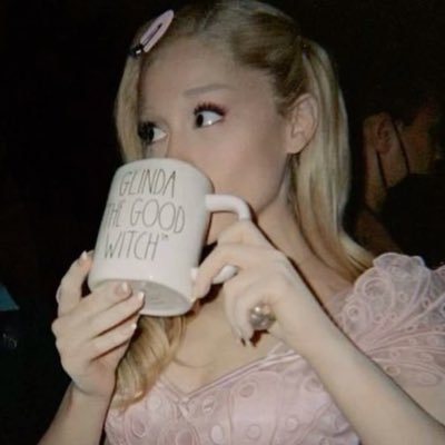 geniusmonsterr's profile picture. @VivoKeyd ☁️ @T1LoL