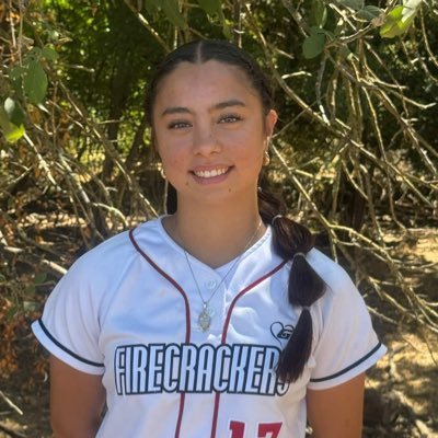 RWinterburn2026's profile picture. UNCOMMITTED 2026 | C/UTIL | 3.6 GPA | FC Leles/Veasey 18U | 📧: raquel.winterburn67@gmail.com | NCAA #: 2310136177 | VA BENEFITS FOR ALL CSU’s & UC’s 🪖
