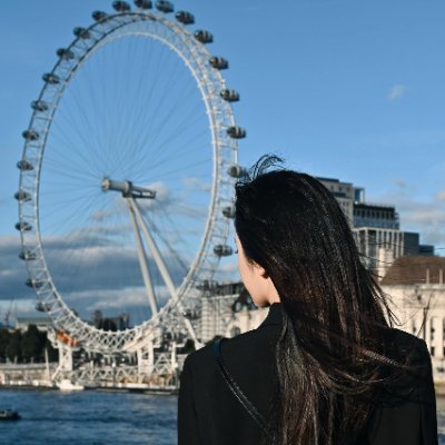 Temple65533046's profile picture. Glitter is my signature color. ✨