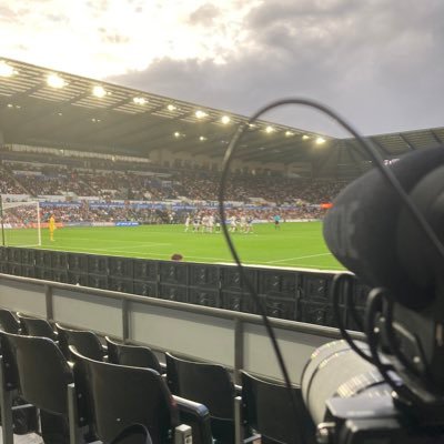 turnbull_xander's profile picture. 21 | 🦢Swansea City fan | 🎓BA (Hons) Sports Journalism graduate | Graphics operator and creator of some content @Argyle TV