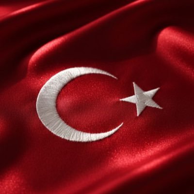 ysm_ce's profile picture. Övgüyle beslenen karakter eleştiri ile çürür .