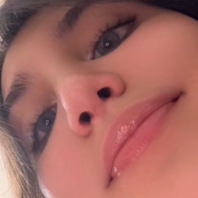 hastilope's profile picture. هنو کلی قدم تو کولم...