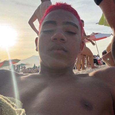 eunaotenhoex's profile picture. 