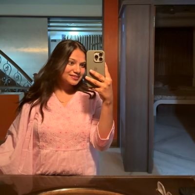 0xAnushka's profile picture. Growth in Ai x Web3 Building @growwstreams @theBuilder_base Contributor @varanetwork