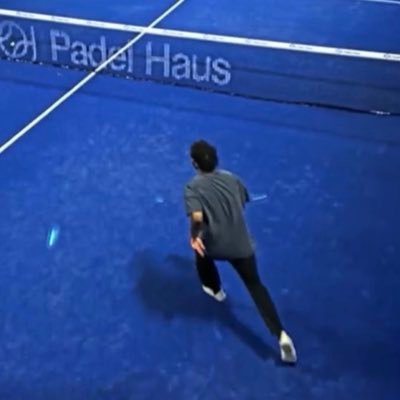 L8r_dweeb's profile picture. Fish brain