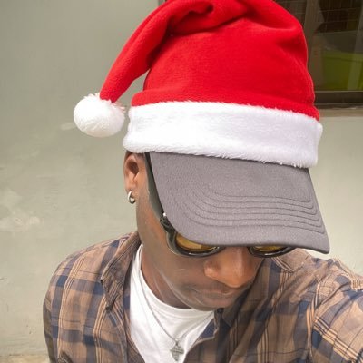 dat_orrey's profile picture. God 🧎🏾| Creative Writer ✍🏾 | Developer 👨🏾‍💻| football lover ⚽️