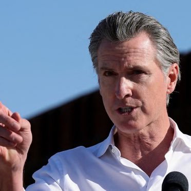 CharizardMullen's profile picture. Early 30s, data nerd, yimby, ALP supporter, socdem, econ dgree, stepdad, gunzel, EDM fan, Queenslander living in the red wall.