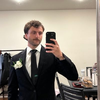 jiggIypoof's profile picture. PhD music student