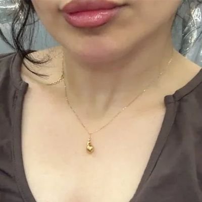 T4_097's profile picture. العشرينات لم تكن أجمل سنوات العمر بالنسبة لي بل شاقة مليئة بالحيرة والتذبذب والصدمات.