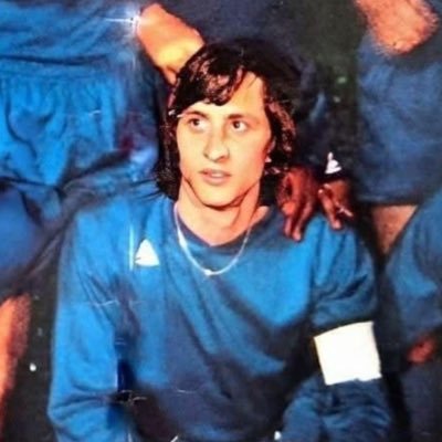 _4rol's profile picture. ساهتف بإسم @Fcbarcelona وأحمل رايته عالياً مهما تكالبت الظروف .