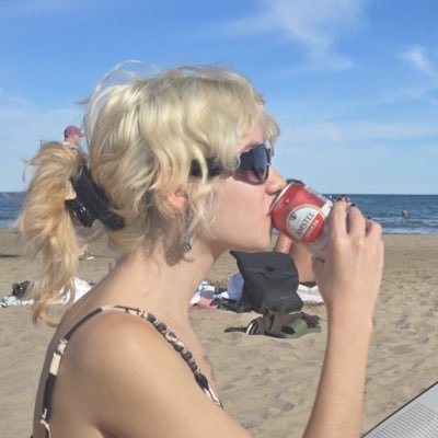 quasetalvez's profile picture. você já se sentiu assim (ele/ela)