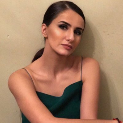 Comb_Diana's profile picture. | Business Leader 🚀 | Real Estate 🧑‍💻 | Focused on Growth and Inspiration | #ConfidentWomen #PositiveLiving