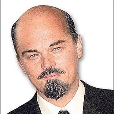 Divanullin's profile picture. следует за миром с дивана