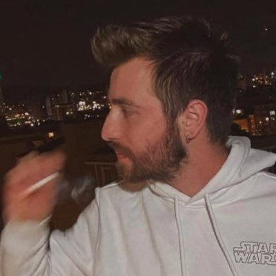 KaraksKarakas's profile picture. 💛💙