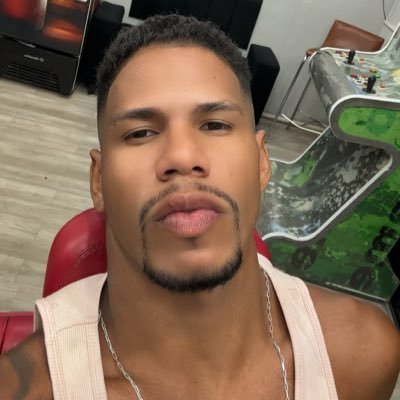 jnathanl8's profile picture. de raça