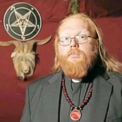 James2930810730's profile picture. 👌👌